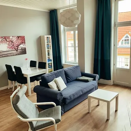 77 Qm Fewo Schlosspark Residenz Innenstadt Schwimmbad *