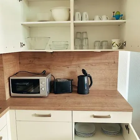 77 Qm Fewo Schlosspark Residenz Innenstadt Schwimmbad * Schwerin (Mecklenburg-Vorpommern)